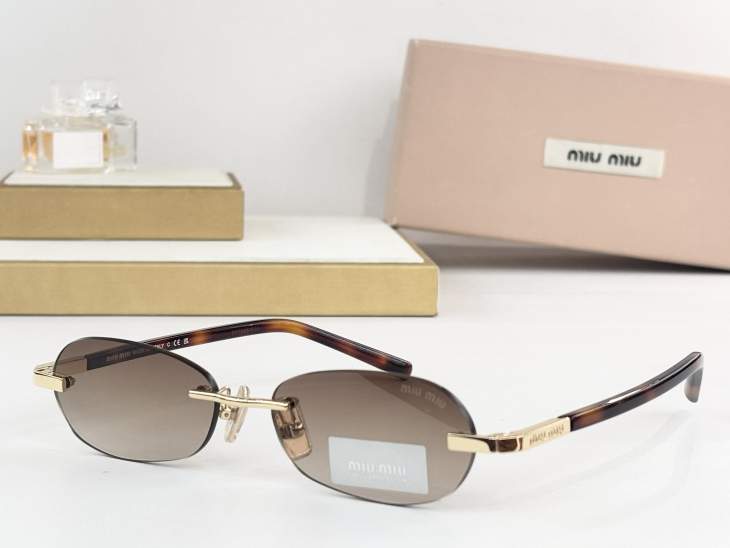 Picture of Miu Miu Sunglasses _SKUfw79721746fw
